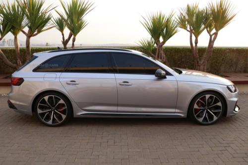 AUDI-RS4-AVANT