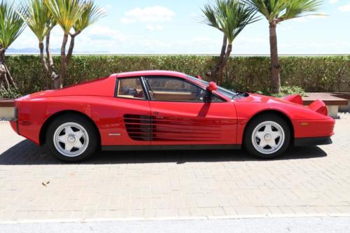 FERRARI-TESTAROSSA